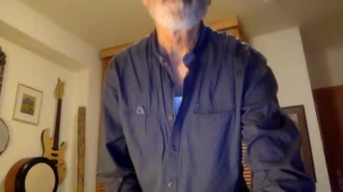 Jack online show from December 2025 10:27:01 PM