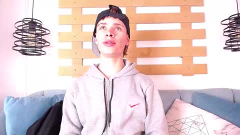 Snapshot of jack_frosst_ chatting on February 2026 12:48:02 PM JACK online show from February 2026 12:48:02 PM