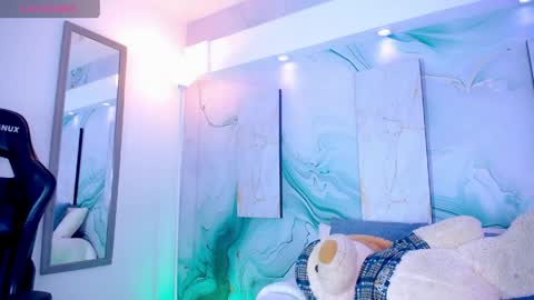 Snapshot of jack_frosst_ chatting on April 2026 12:24:01 PM JACK online show from April 2026 12:24:01 PM