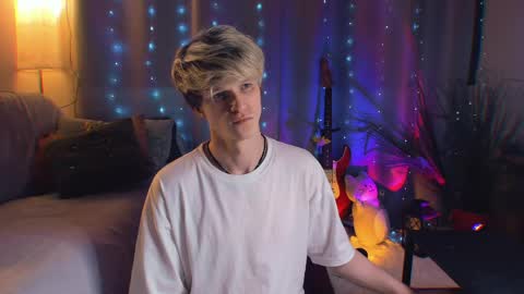 brestonsweet online show from April 2026 04:26:01 PM