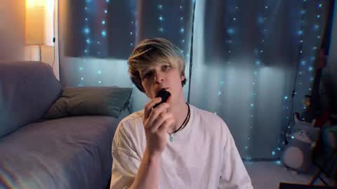 brestonsweet online show from May 2026 07:06:01 AM