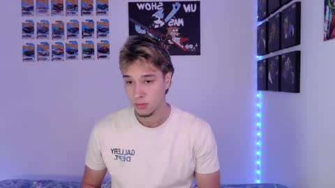 J online show from November 2025 02:19:01 PM