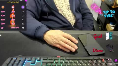 J-Mitchel online show from November 2025 04:40:02 PM