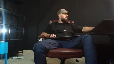 Snapshot of jackethann chatting on December 2024 06:32:02 AM JackEthan online show from December 2024 06:32:02 AM