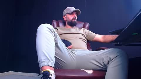 Snapshot of jackethann chatting on September 2025 05:08:01 AM JackEthan online show from September 2025 05:08:01 AM