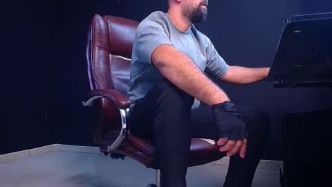 Snapshot of jackethann chatting on September 2025 05:01:02 AM JackEthan online show from September 2025 05:01:02 AM