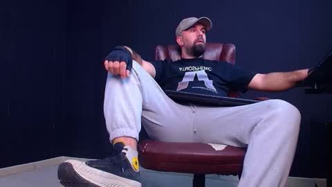 Snapshot of jackethann chatting on October 2025 04:43:02 AM JackEthan online show from October 2025 04:43:02 AM