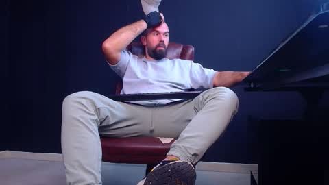 Snapshot of jackethann chatting on October 2025 04:55:01 AM JackEthan online show from October 2025 04:55:01 AM