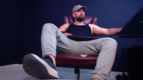 Snapshot of jackethann chatting on October 2025 05:10:01 AM JackEthan online show from October 2025 05:10:01 AM