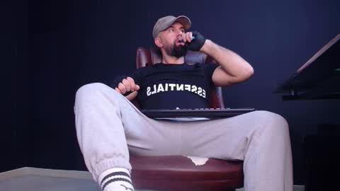 Snapshot of jackethann chatting on October 2025 04:53:02 AM JackEthan online show from October 2025 04:53:02 AM