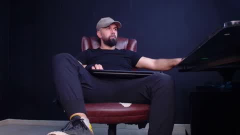 Snapshot of jackethann chatting on October 2025 05:33:01 AM JackEthan online show from October 2025 05:33:01 AM