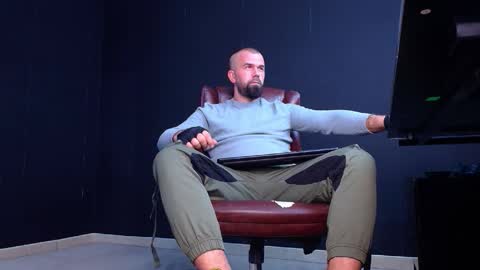 Snapshot of jackethann chatting on November 2025 05:52:01 AM JackEthan online show from November 2025 05:52:01 AM