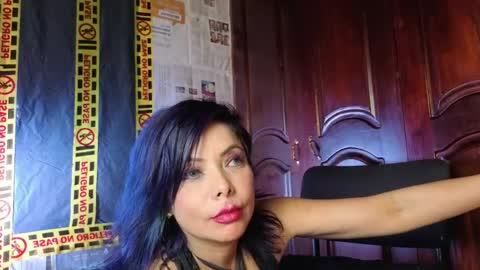 Jacki online show from May 2026 04:04:02 PM