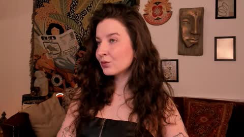 Jackie Byrd online show from November 2025 01:25:02 PM