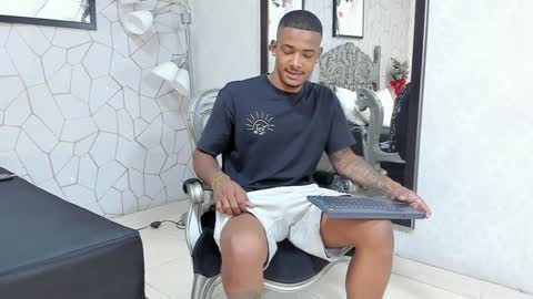 jackmacson online show from December 2024 07:39:02 PM