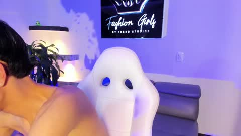 Jack  online show from February 2025 04:10:01 AM