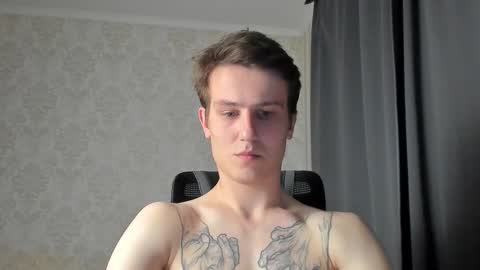 Nikolay online show from October 2025 10:31:01 PM