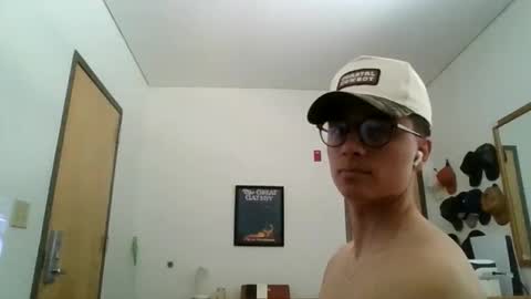ImZacharyTyler online show from May 2026 07:08:01 PM