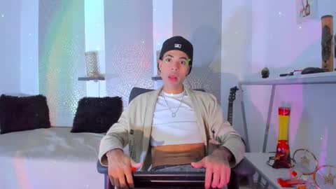 jacob_blackwell online show from October 2025 07:36:02 PM