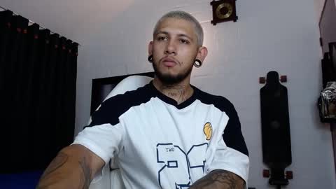 Michael Caicedo online show from February 2025 06:13:01 AM