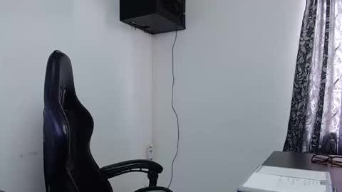 jacobkingd online show from September 2025 07:02:02 PM