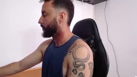 jacobkingd online show from October 2025 07:36:02 PM