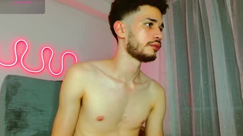 Snapshot of jacobmurphy2103 chatting on December 2024 12:22:01 AM JACOB ROBIN online show from December 2024 12:22:01 AM