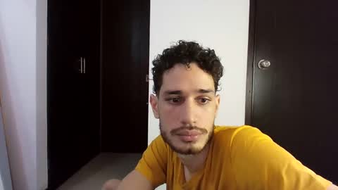 Snapshot of jacobmurphy2103 chatting on September 2025 02:42:01 PM JACOB ROBIN online show from September 2025 02:42:01 PM