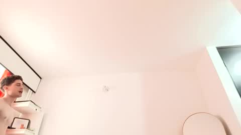 Snapshot of jacobmurphy2103 chatting on March 2026 01:48:02 PM JACOB ROBIN online show from March 2026 01:48:02 PM