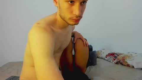 JACOB  ROBIN online show from May 2026 06:15:02 PM