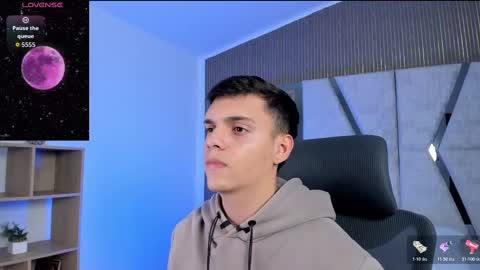 Jacob online show from November 2025 08:41:02 PM