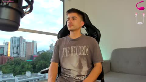 JACOB STONES online show from November 2025 09:35:01 PM