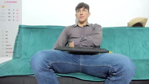 Snapshot of jacques_cardiet chatting on February 2025 06:27:02 PM jacobo online show from February 2025 06:27:02 PM