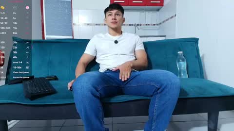 jacobo online show from July 2026 02:09:01 PM