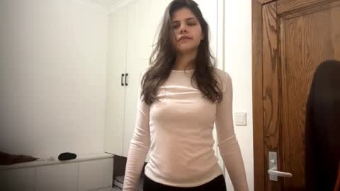 Snapshot of jacqulinekacprowski chatting on February 2026 05:24:01 PM Sarah online show from February 2026 05:24:01 PM