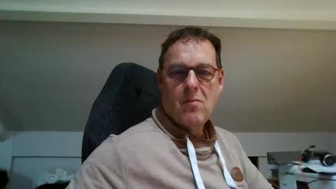 FineAndSimple online show from October 2025 12:26:02 PM