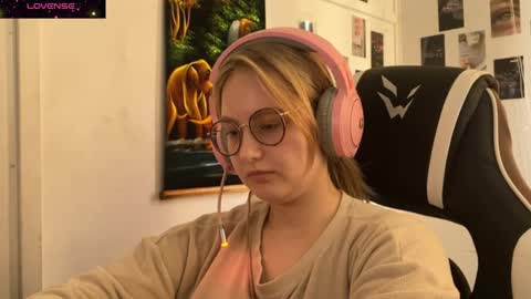 jacywinslat online show from September 2025 12:53:01 PM