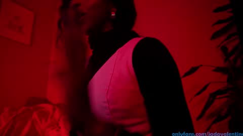 Snapshot of jada_valentine chatting on February 2025 07:59:01 AM Jada online show from February 2025 07:59:01 AM