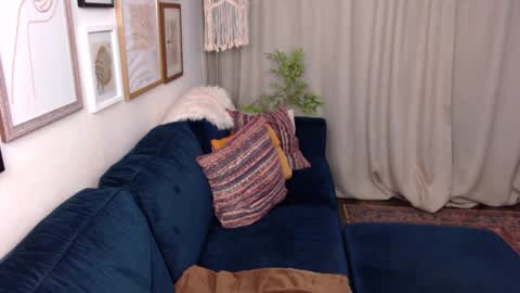 Snapshot of jade1677 chatting on January 2025 02:15:02 PM Jade online show from January 2025 02:15:02 PM