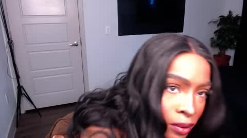 Snapshot of jade1677 chatting on November 2025 07:22:01 AM Jade online show from November 2025 07:22:01 AM