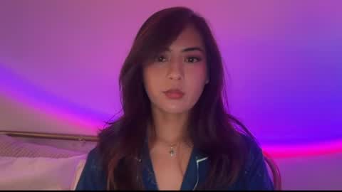 jade auraa online show from August 2026 04:26:01 AM