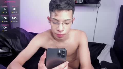 jade_candy21 online show from February 2025 12:28:01 PM