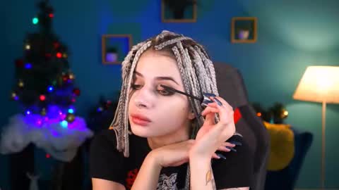 jade_castle online show from December 2024 01:12:01 AM