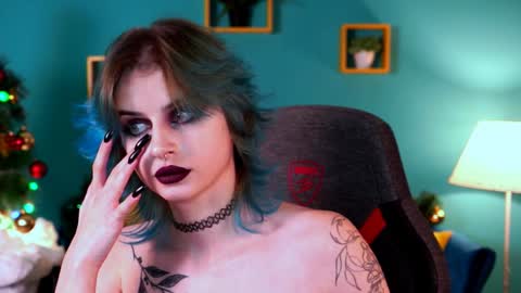 jade_castle online show from January 2025 03:02:02 PM