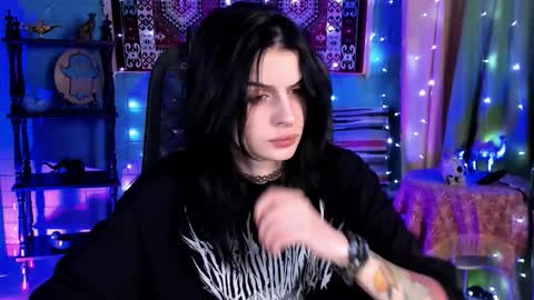 jade_castle online show from February 2026 04:33:01 PM