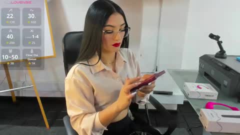 Snapshot of jade_connor chatting on May 2026 07:22:02 PM jade_connor online show from May 2026 07:22:02 PM