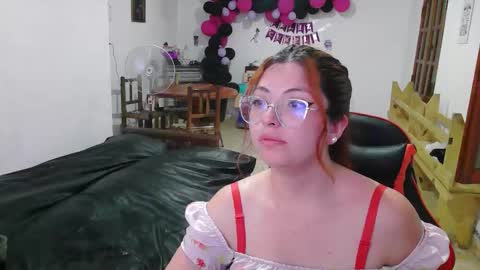 Snapshot of jade_john chatting on November 2025 03:21:02 AM jade and jhon online show from November 2025 03:21:02 AM