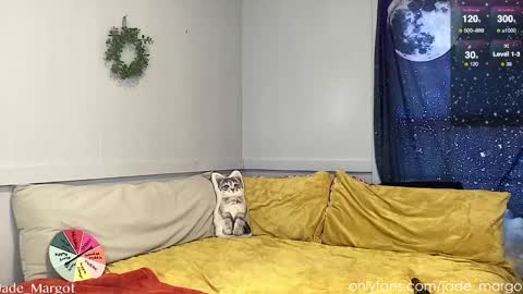 Snapshot of jade_margot chatting on January 2025 09:20:01 PM Jade Margot online show from January 2025 09:20:01 PM