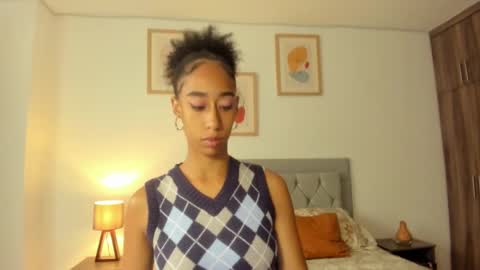 Jade smile online show from October 2025 03:19:02 PM