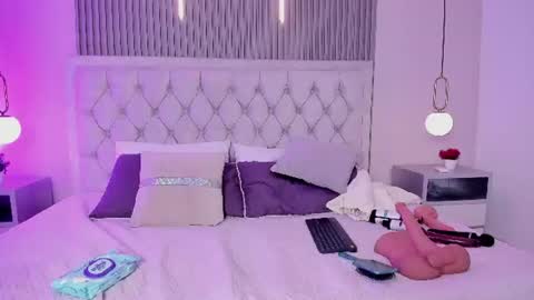 Snapshot of jade_scarllet chatting on July 2026 05:21:02 AM karlla scarlet online show from July 2026 05:21:02 AM